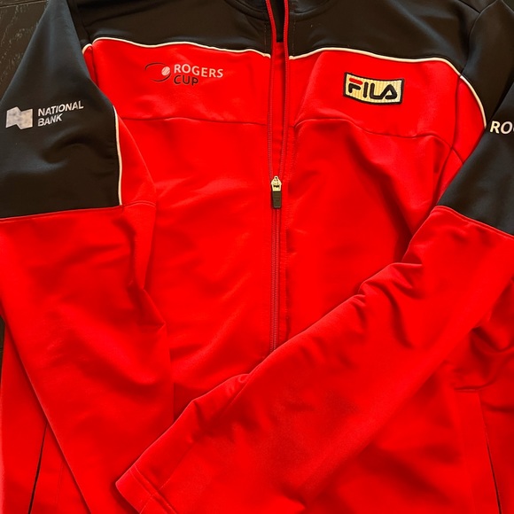 FILA lightweight zippered jacket - Picture 3 of 3